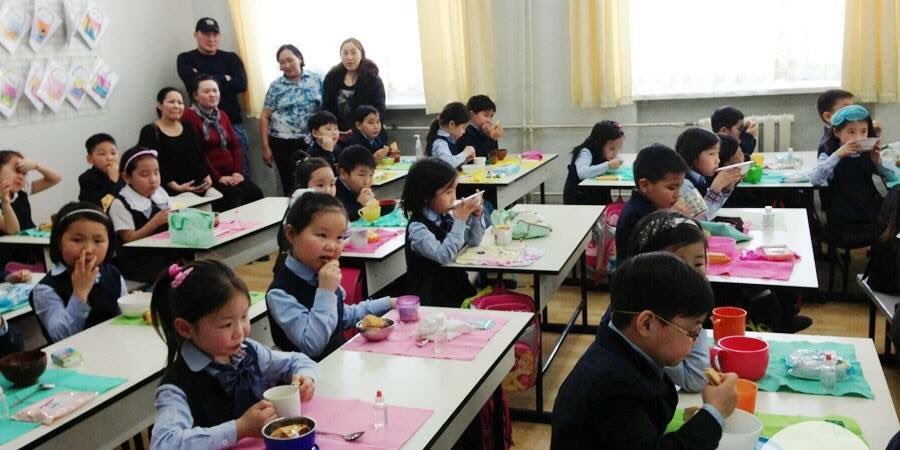 Тусгай сургуулийн сурагчдын үдийн хоолны мөнгийг нэмлээ
popnews.mn/n/22/index.php…