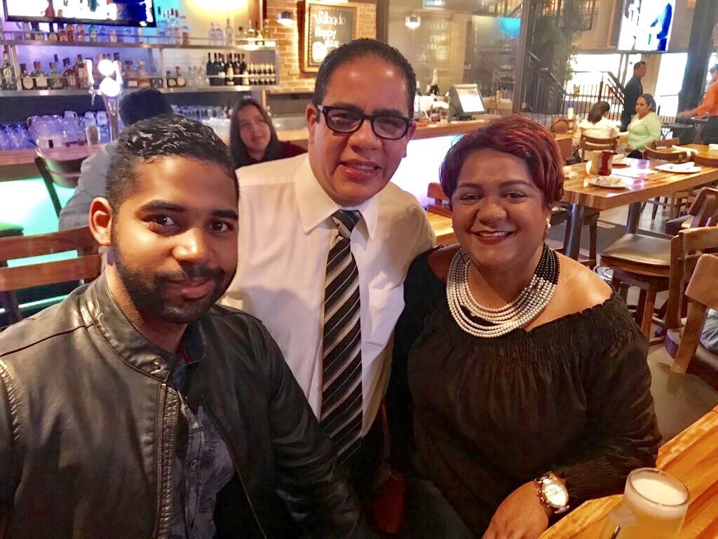 ElicFernandez's tweet photo. Junto a Sandy Ramirez de Industria y Comercio y Raquel Pichardo de @OnapiRD . @sperez90 . @tcabralp @SandyLockward @EdwinRicardoRD https://t.co/sJbkor0pE2