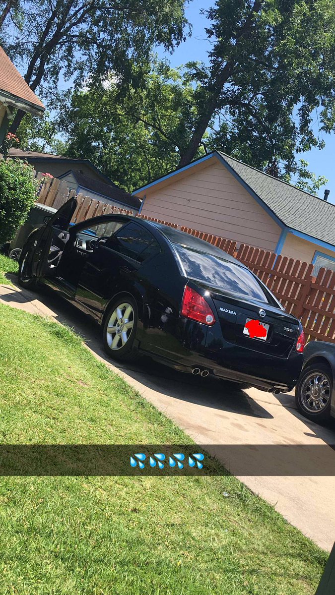 DelvinYates's tweet photo. #applyingpressure #detailingservice 💎 https://t.co/LpED0QMrRU
