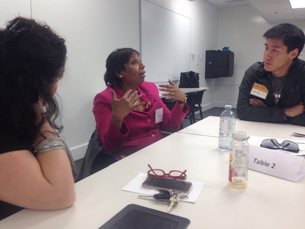 ispimontreal's tweet photo. #ispi2017 executive buzz panelist Iris Almeida-Cote shares tips on how to speak to the c-suite at #ispimtl tonight https://t.co/LtFUqKtq1i