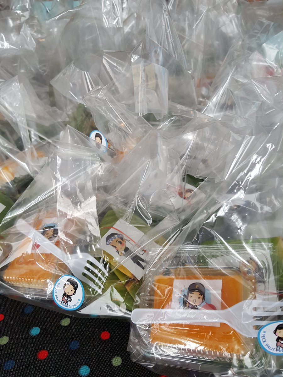 prapasai_wiyada's tweet photo. คือสุดอะ..💙PFC #เป๊กผลิตโชค https://t.co/ykA3cQSvUL