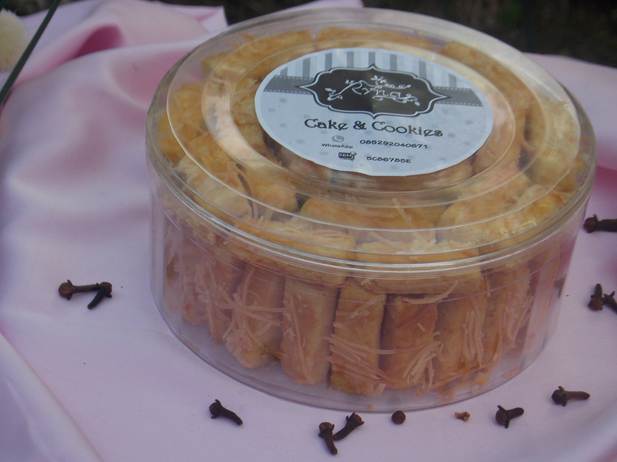 sekar kinanthi tweet media