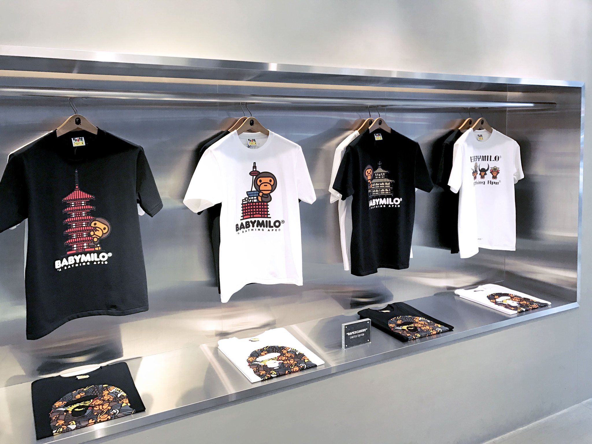 BAPE STORE ディスプレイ members card BAPE Store Fukuoka XXV Ape Head Tee White Men's - FW18 - US