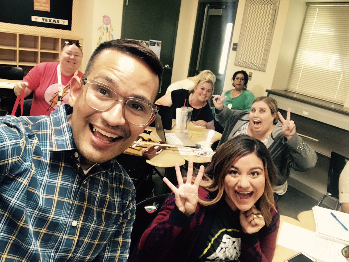 ErickBruin's tweet photo. With the biggest fan and the Owens P peeps on Day 3 of summer PD #teamBCSD #4thbase and instructional homeruns @missbramirez @oamadorv https://t.co/y3NMNomSNP