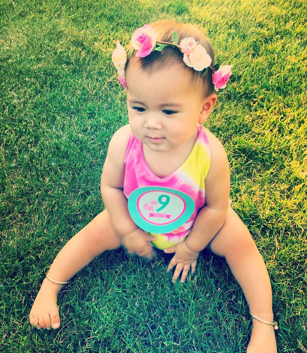 LilCrazedMN's tweet photo. 3/4 of a year. π #AmeliaOu #9MonthsOldYesterday #NotASnapchatFilter https://t.co/XxjDPq1ygu