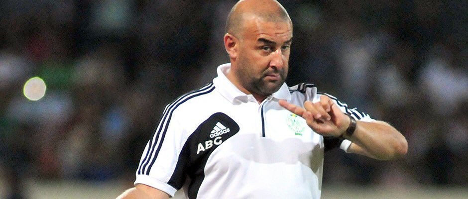 Nous avons le plaisir d'accueillir Abdelhak Benchikha comme entraineur pour la prochaine saison! #WelcomeBack
➡️ goo.gl/n4Y1mv