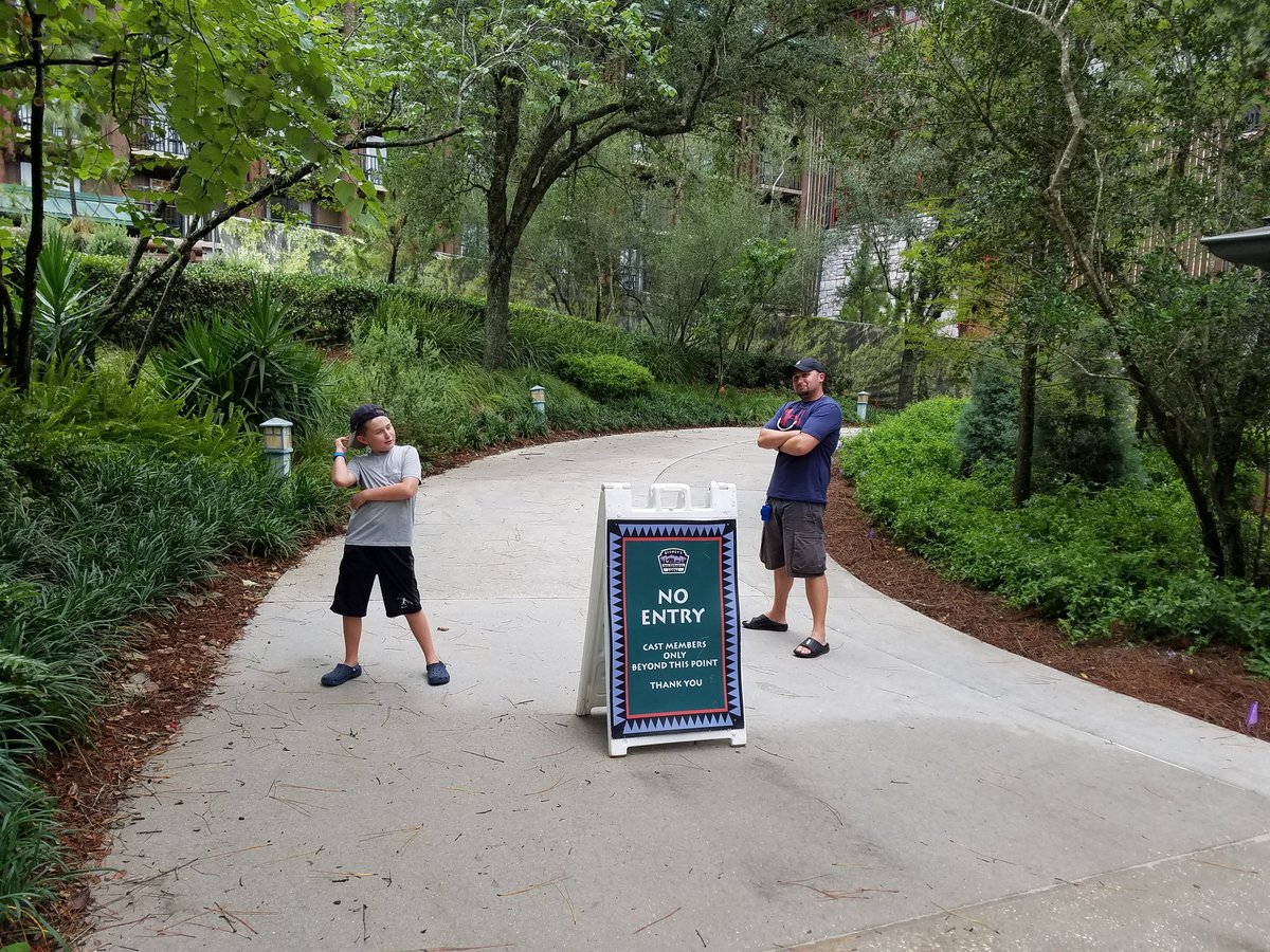 BayLakeNemo's tweet photo. #Savage #CalvinCooper @jenniborowiec #WildernessLodge https://t.co/OD8heou95c
