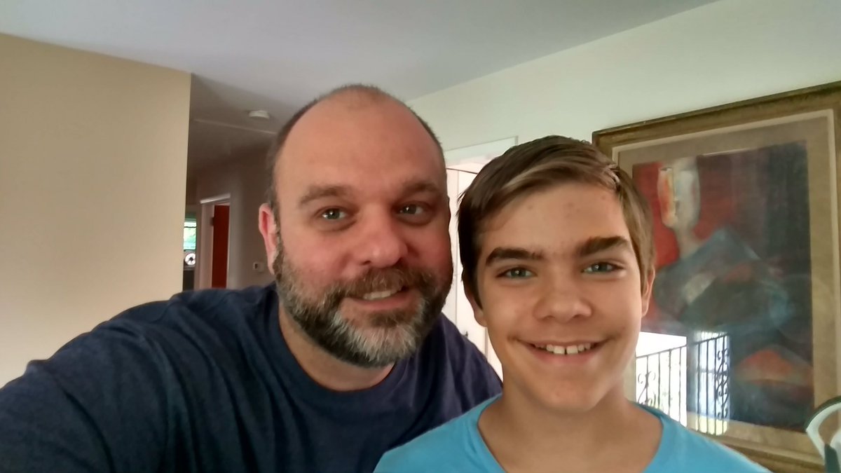 SonicDadDotCom's tweet photo. Make this #FathersDay special by featuring your Sonic-Worthy Dad in the SonicBoom Newsletter! https://t.co/ml1kqwfWbF https://t.co/8Ft4bt3y3v