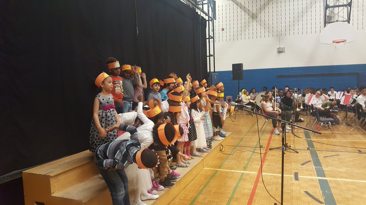 simonascala6's tweet photo. @TDSB_Islington #arts #community https://t.co/O1SkaiOCuH