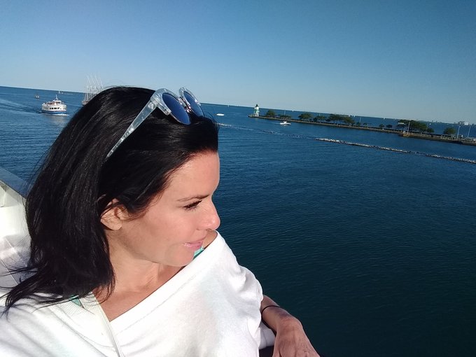 Happiest on the water...  Always... https://t.co/JCkcmyoDEA