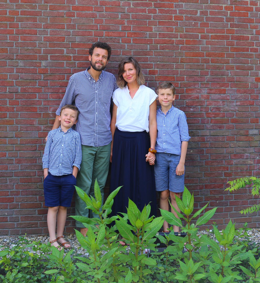 BeavertonHISC's tweet image. Check out our Owner Mike and his family featured in Bethany Living Magazine! bit.ly/2qps4zK