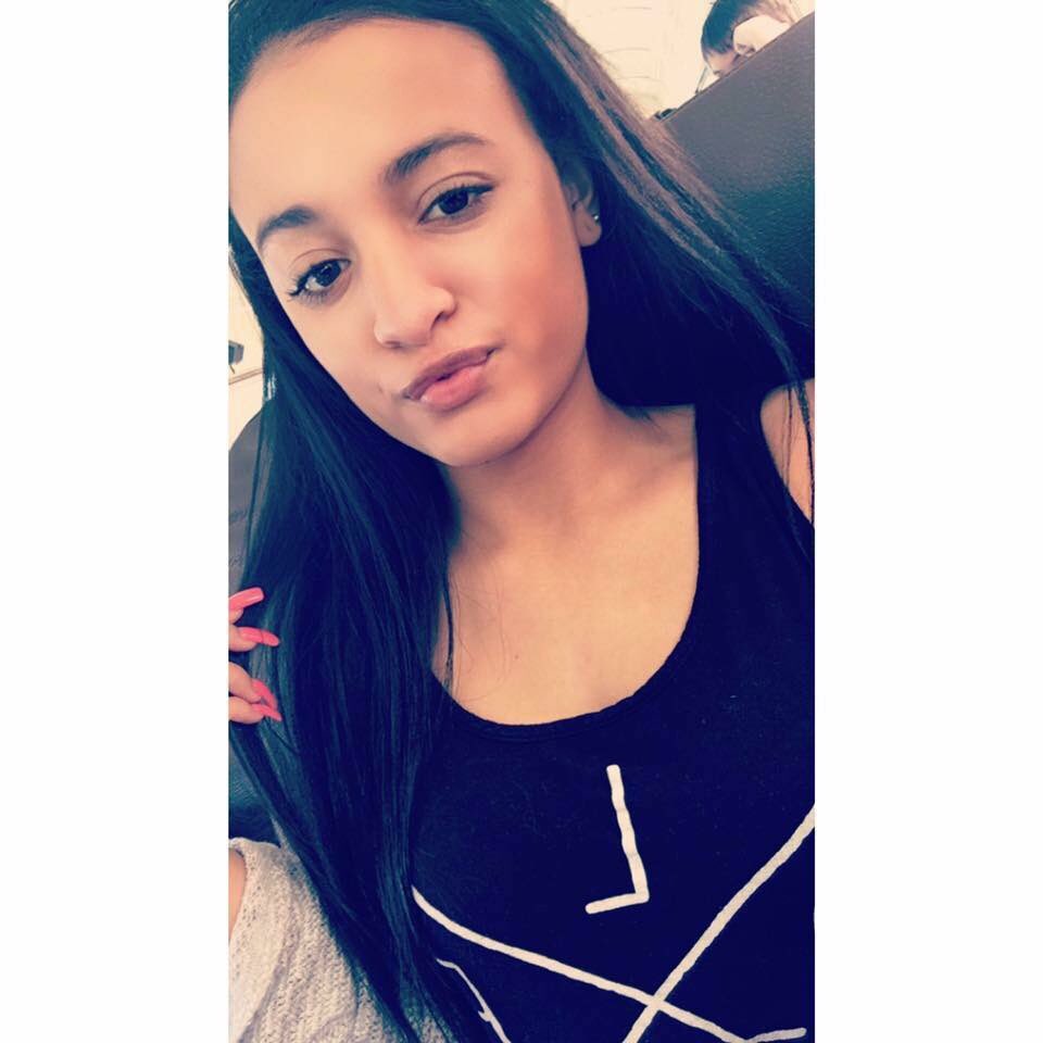 queen_eve_'s tweet photo. When your single and blessed 💆🏽 https://t.co/oY6OEd4HHJ