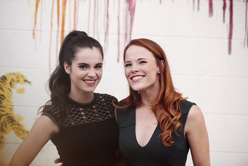 Show <a href="/VanessaMarano/">Vanessa Marano</a> and @KatieLeClerc the ❤️, and cast your vote for the #ChoiceTVActressDrama in the #TeenChoice Awards! #SwitchedAtBirth