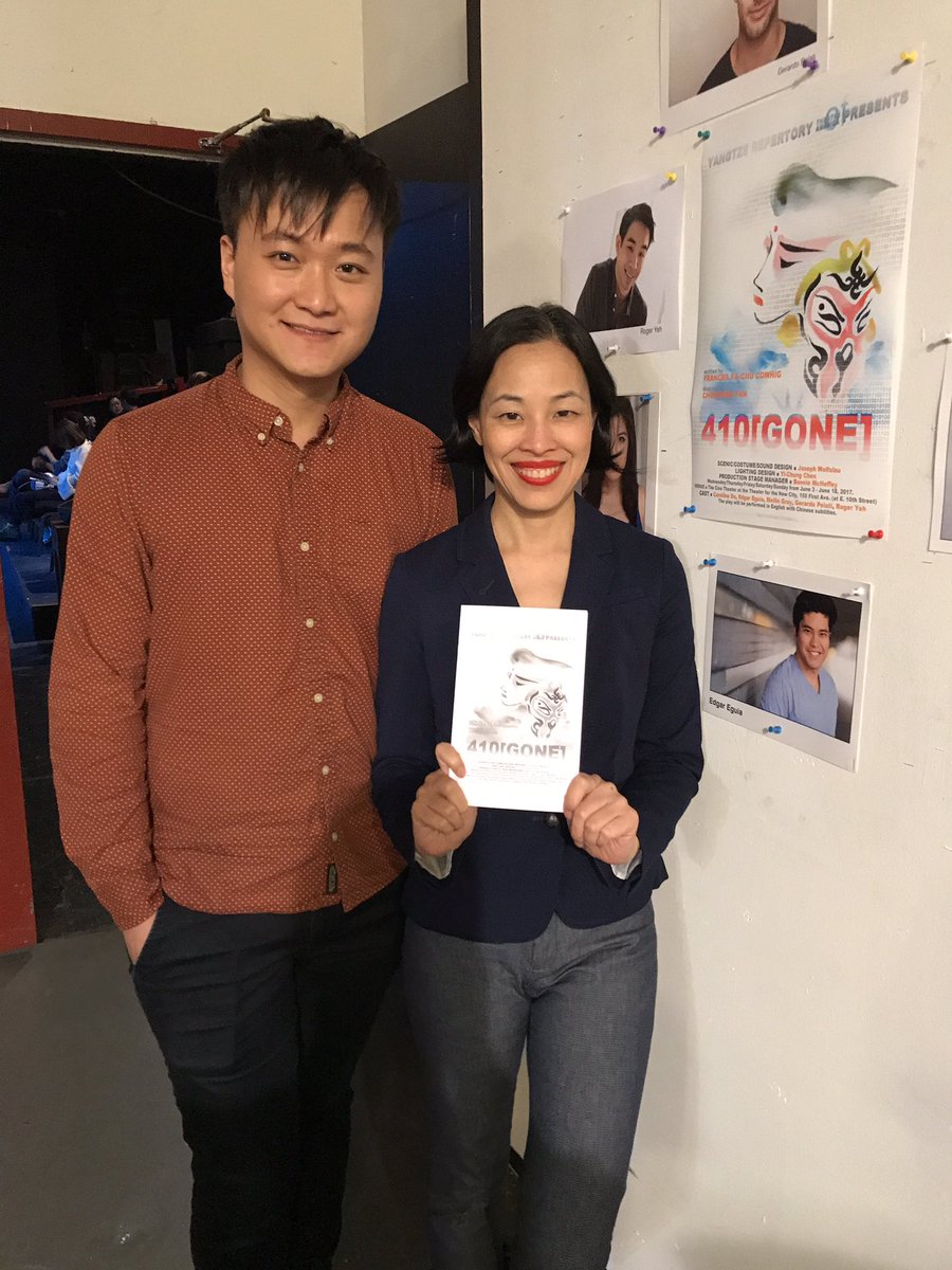 liachang's tweet photo. Waiting for the curtain to rise on #410GONE directed by #Chongrenfan #yangtzerep @TNCinNYC https://t.co/r9gQKEc1vA