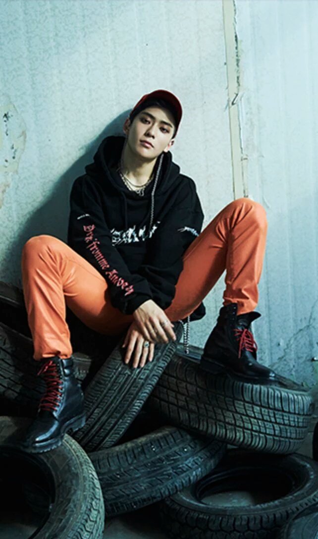 ntynarakty's tweet photo. แจฮยอนสไตล์มันก็ต้องแหกขาเบาๆ
#NCT_체리밤_14일공개 #NCT127_체리밤_14일공개 #CherryBomb #Jaehyun #nct https://t.co/tcb3s9BzN8