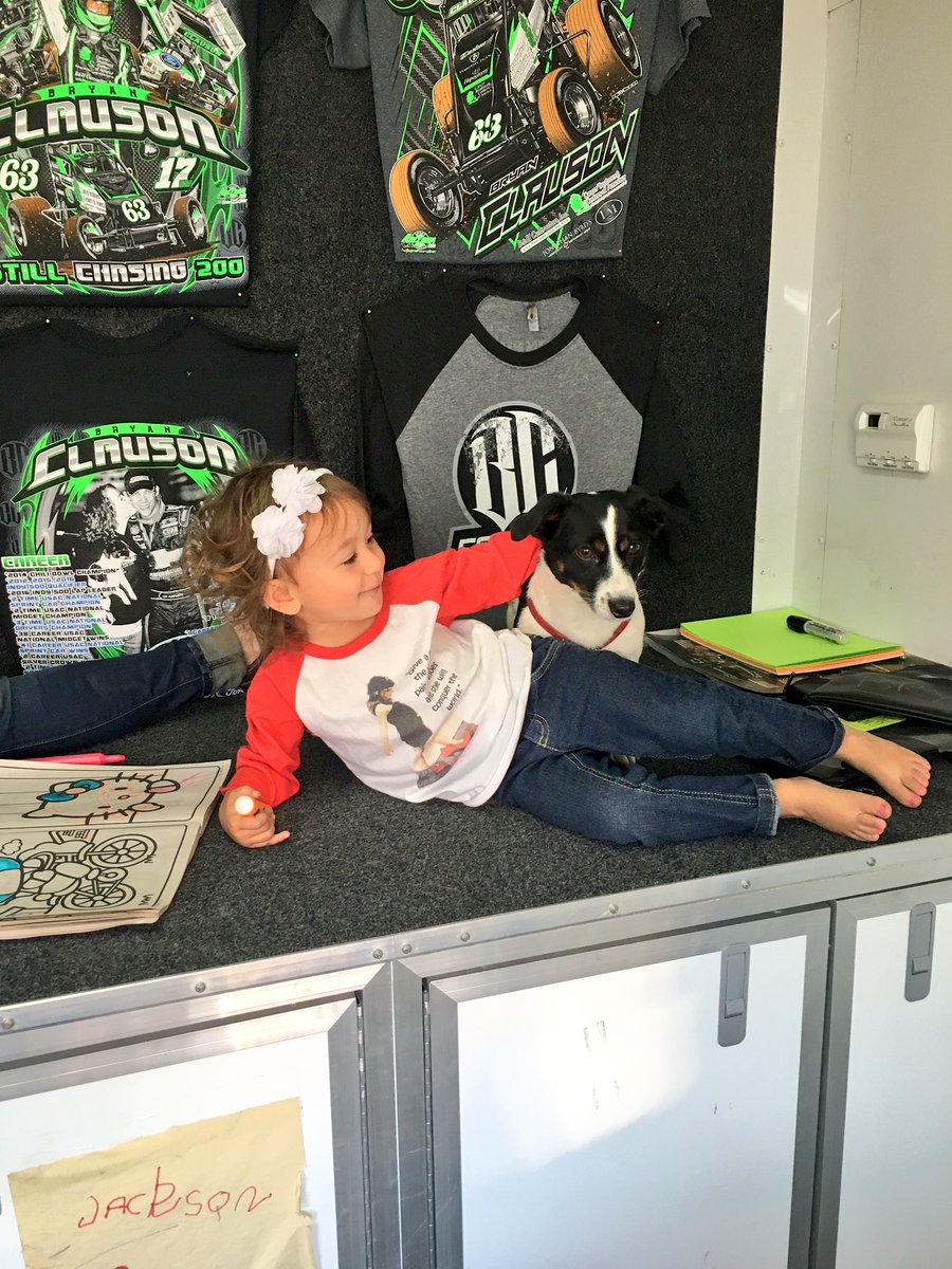 ChevyClauson's tweet photo. Indiana Midget Week 2017 #LevAndChev https://t.co/9iv1zWyYuk