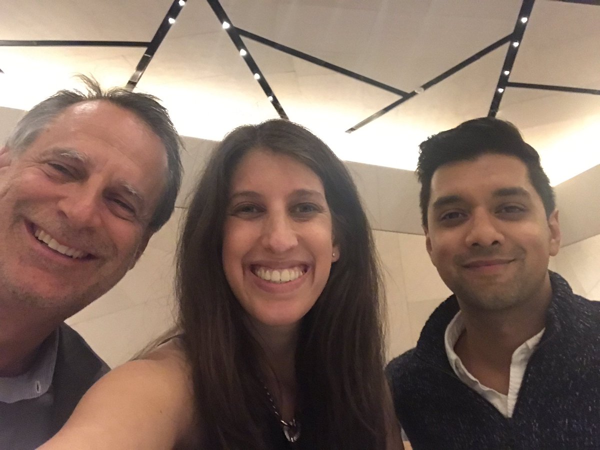 jessicapeltz's tweet photo. @NYUFutureLabs #startup flastpitch panel! Talking #tech with @JSilverman22 @V1P1N @NorthsideFest #fpnp https://t.co/rQDgDsBZJJ