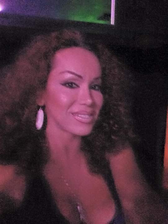 rubiparodeando's tweet photo. Saludos amigos saludos desde cancun https://t.co/506edvj2Q9
