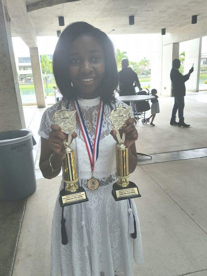 barbarateach's tweet photo. Congratulations Cherline on your hard work in Pre- Algebra!#Classof2017 https://t.co/aBJFnVM7gO