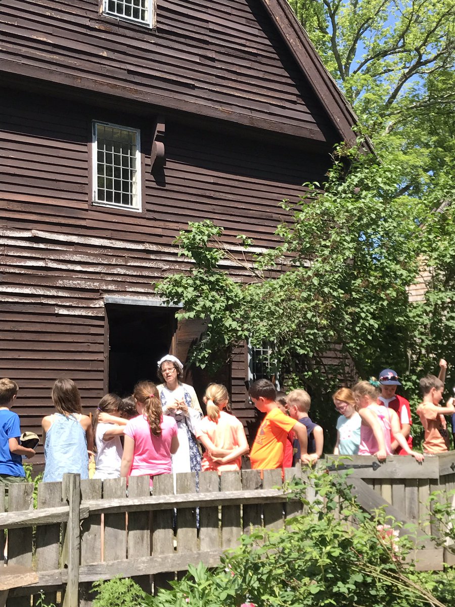MrsM_Jordan's tweet photo. Learning about the history of Topsfield. Thank you to all the volunteers from the historical society. https://t.co/sOuYaXx3MT