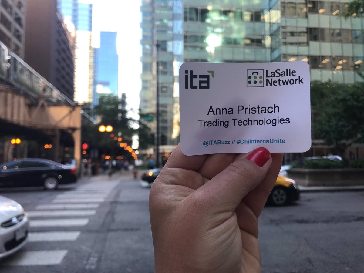 anna_pristach's tweet photo. Food, games and fellow Chicago interns...what more could you ask for at a summer kick off party? @Trading_Tech #ChiInternsUnite https://t.co/3GTesRHCw0