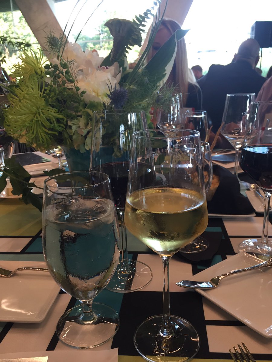 brant_kevin's tweet photo. #dfwnace in the house at #Perotmuseum. Catering by #WPC https://t.co/x0Ei9N0F4C