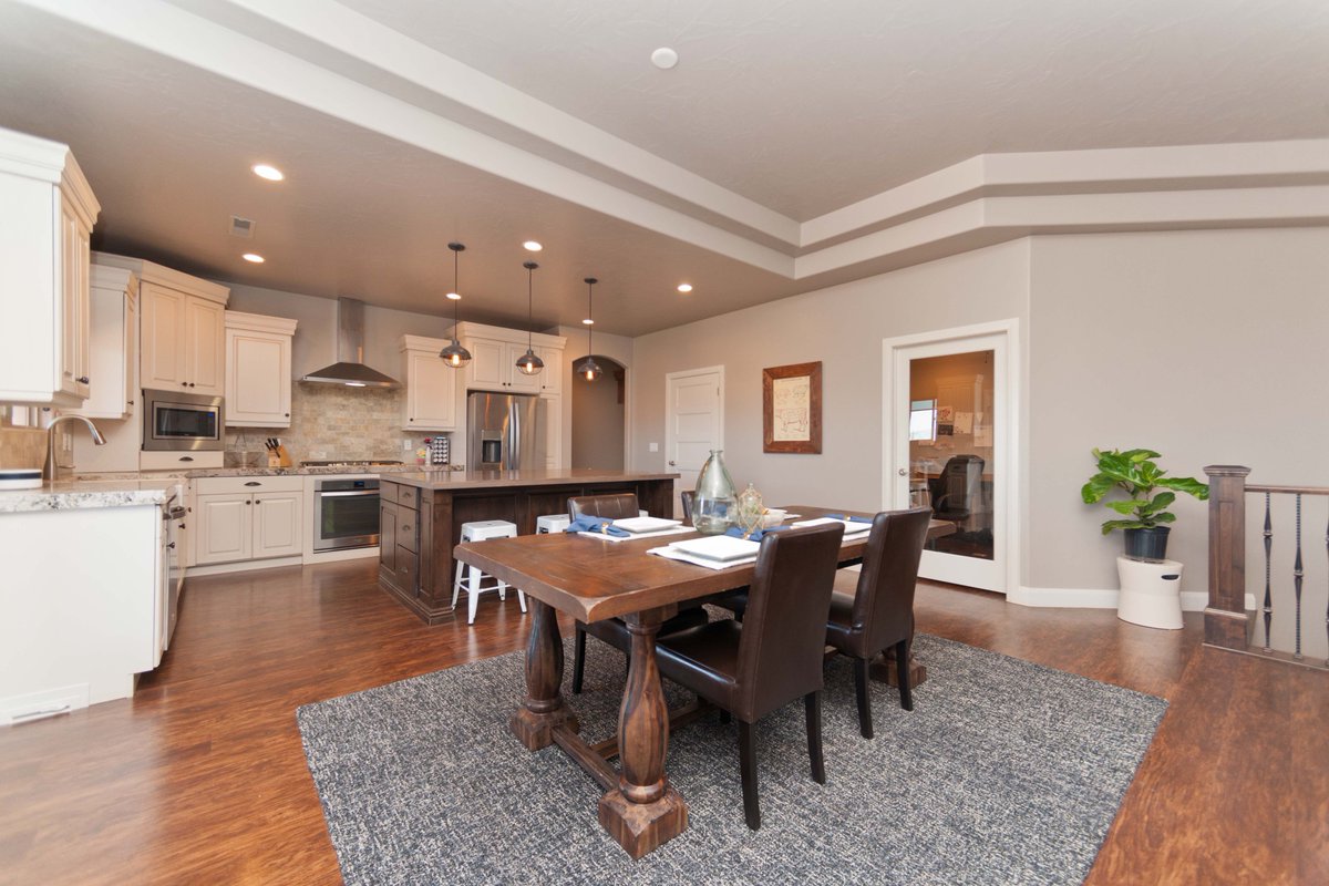 leewebb's tweet image. Photoshoot Complete 240 Nazareth Washington 84780 #realestate #architecture #photography  #Nikon #burnettgroup  #stgeorge #leewebb #utah