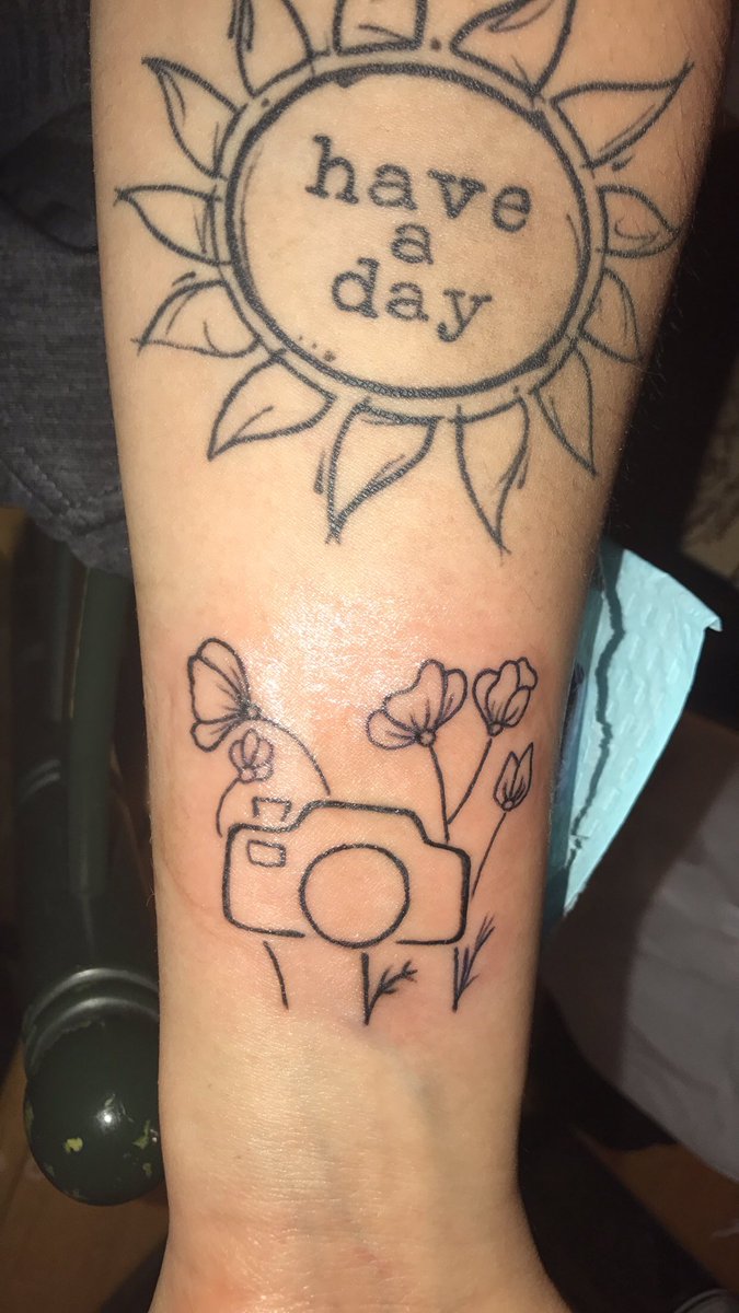 __madds's tweet photo. Did anyone really expect anything less? #secondtat πΈπ€πΌπΈ https://t.co/QtnvAkmpwC