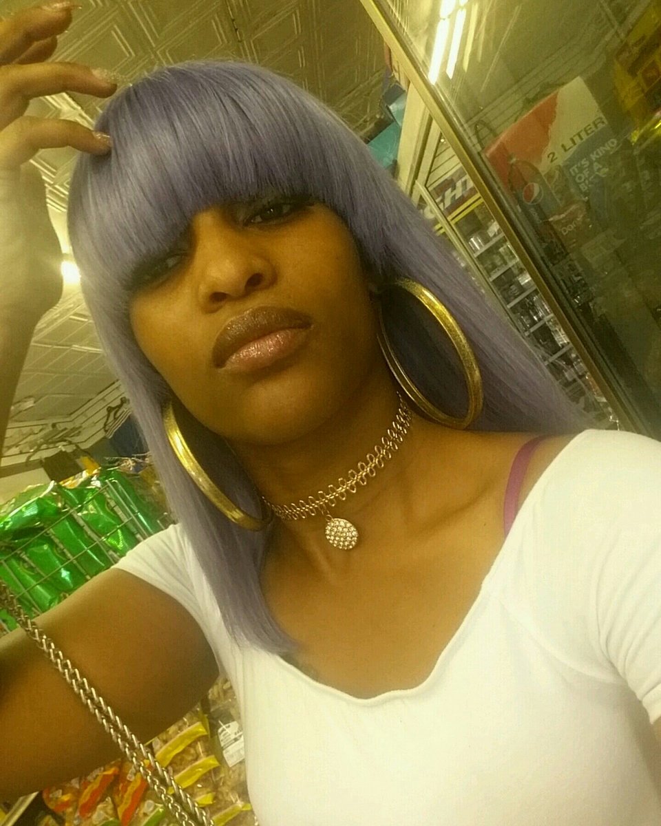 nofamnoooo's tweet photo. #lavender #BEAUTIFUL #buffalobills #mzgripdat #face https://t.co/tB9tefHN1B