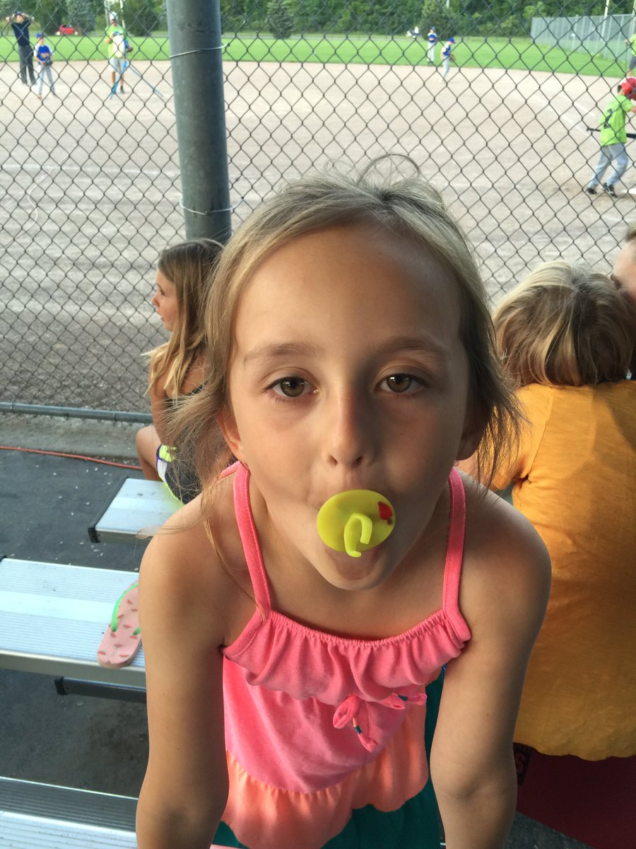 Trying to become a "tweeter".🍭⚾️