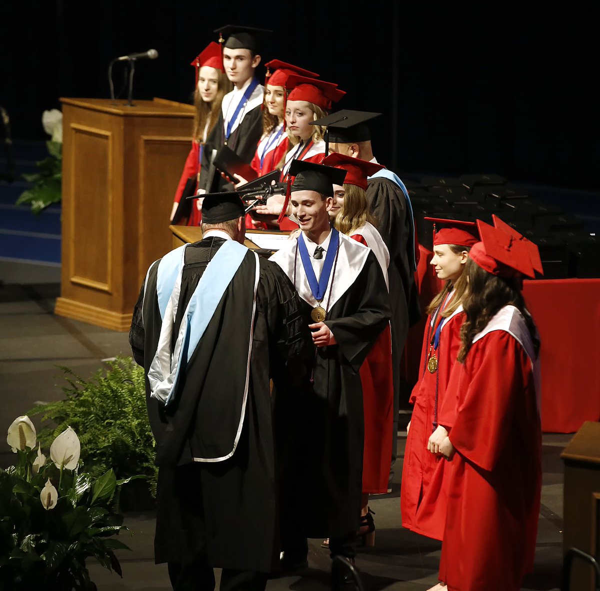 phojoknight's tweet photo. Scenes from 2017 Hempfield High School Commencement. Good Luck Seniors! @LancasterOnline @hempfield #graduation #HSDGraduation2017 https://t.co/QMMSKkyaay
