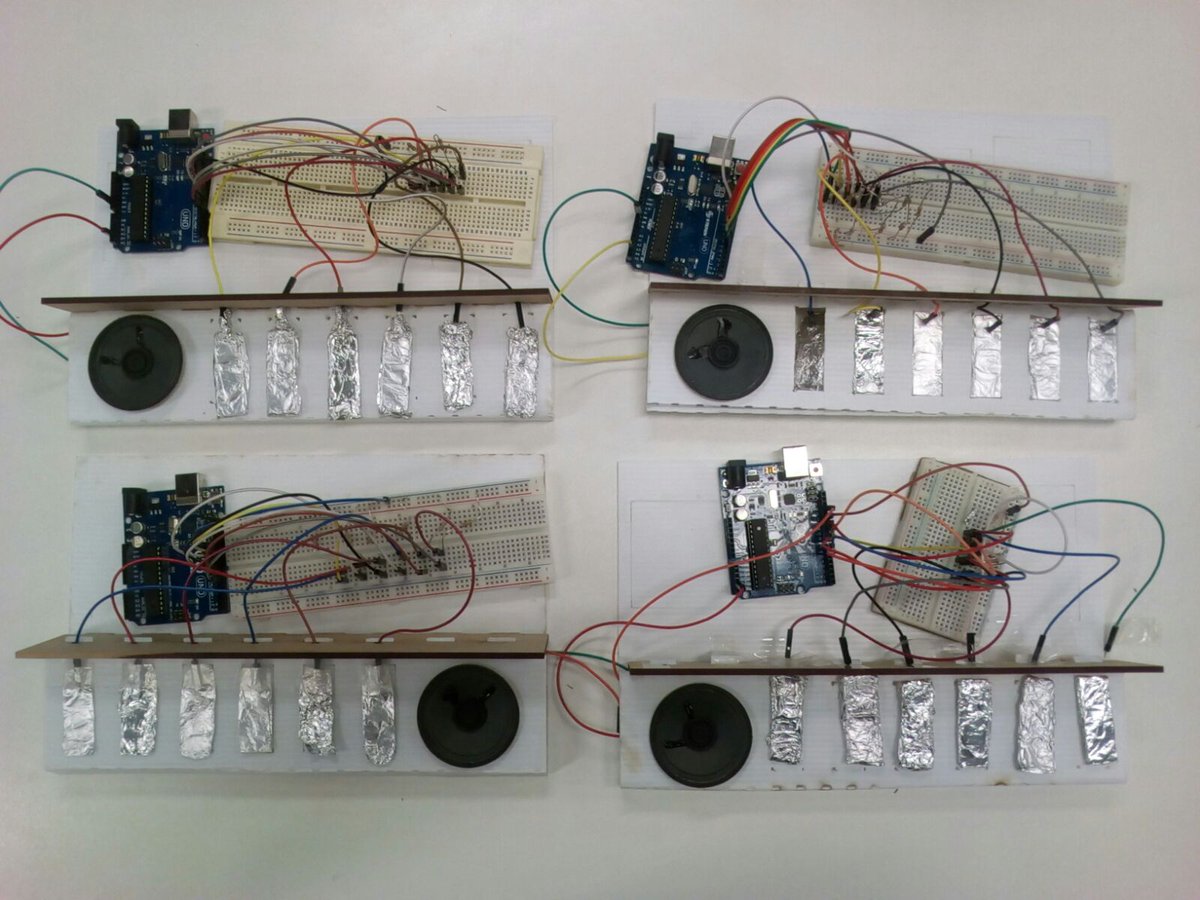 ArqDiazdeleon's tweet photo. ¡Seguimos simbiocreando en 100,000 ideas, 1 producto! Rumbo a @fab13santiago #superpiano #arduino #capsense #lasercut #maker @fablatkids https://t.co/r8O9luvR4k
