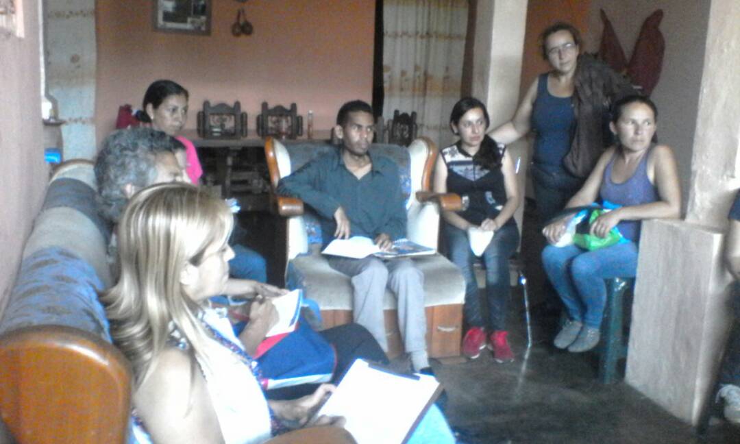 MRGUASIMOS2's tweet photo. #SoyMisioneroSoyConstituyente, Bajando Lineamientos de la Coordinación Estadal @NicolasMaduro @JauaMiranda @ZonaEducTachira @yuleidy https://t.co/tsVfMCikjR