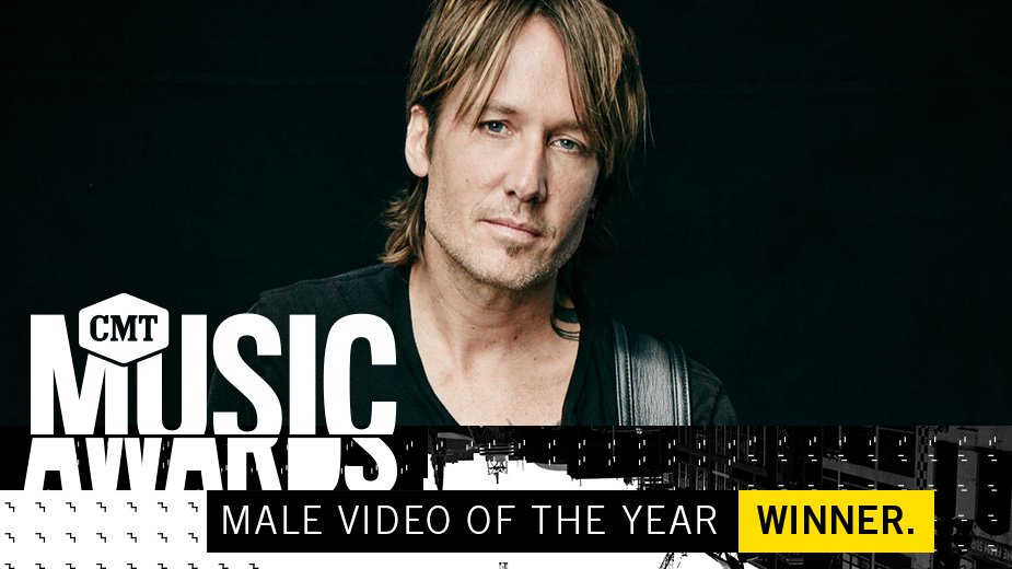 Male Video of the Year goes to... <a href="/KeithUrban/">Keith Urban</a>, "Blue Ain't Your Color!" #CMTawards
