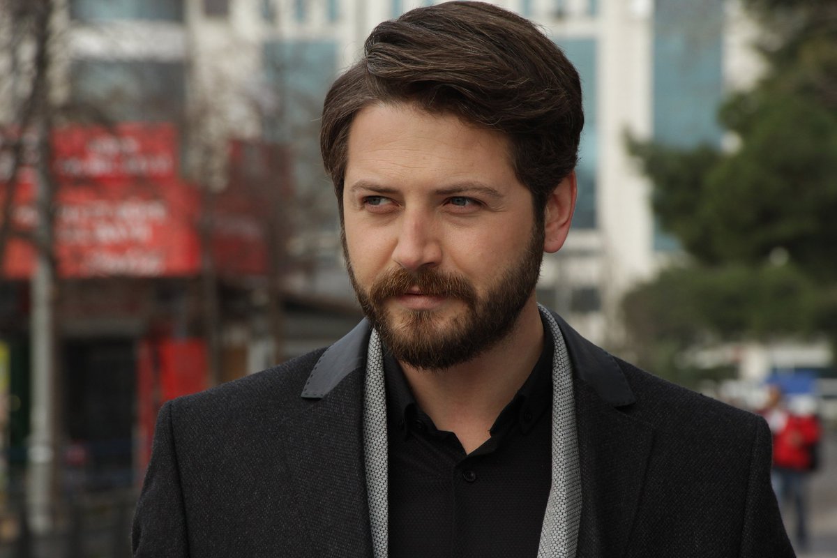 adinisenkoytrt1's tweet photo. Oyuncumuz @ouzsenol 'un doğum gününü kutlar, kendisine sağlıklı huzurlu mutlu bir yıl dileriz 🤗🎉🎊🎈 https://t.co/Ar5XKTqVmI