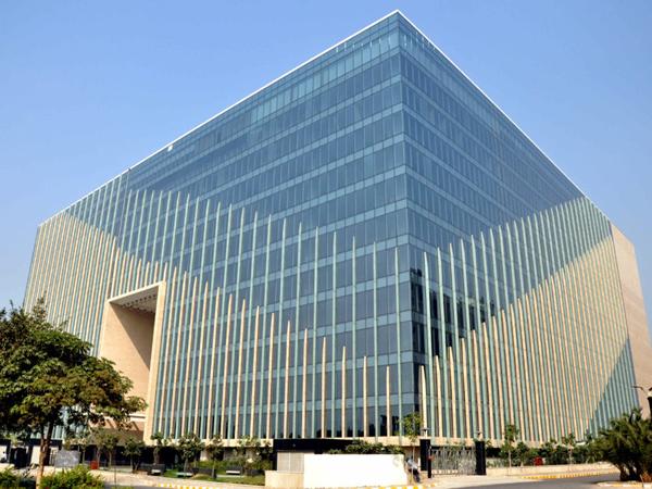 glassonweb's tweet photo. #Saint-#Gobain Glass: Building an aura at the #Ambience #Tower, Gurgaon https://t.co/Go1o7Vq7Yh https://t.co/hDja3CoMfS