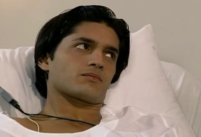 MiNegrafr's tweet photo. Madurar es entender que el Otro te quiere Como puede no Como tú quieras. Raimundo le desea toda la felicidad a Viviana #NegraConsentida https://t.co/bF0NC7hy8U