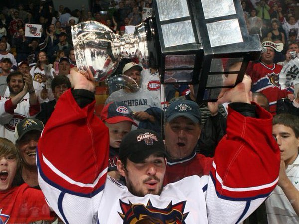 dwillsnhl's tweet photo. 10 years ago today: @Lappy14 scores goal, assists on @Ajay_Baines game-winner. Playoff MVP @CP0031 makes 29 saves. Bulldogs win @CalderCup. https://t.co/SKWpDRef5n