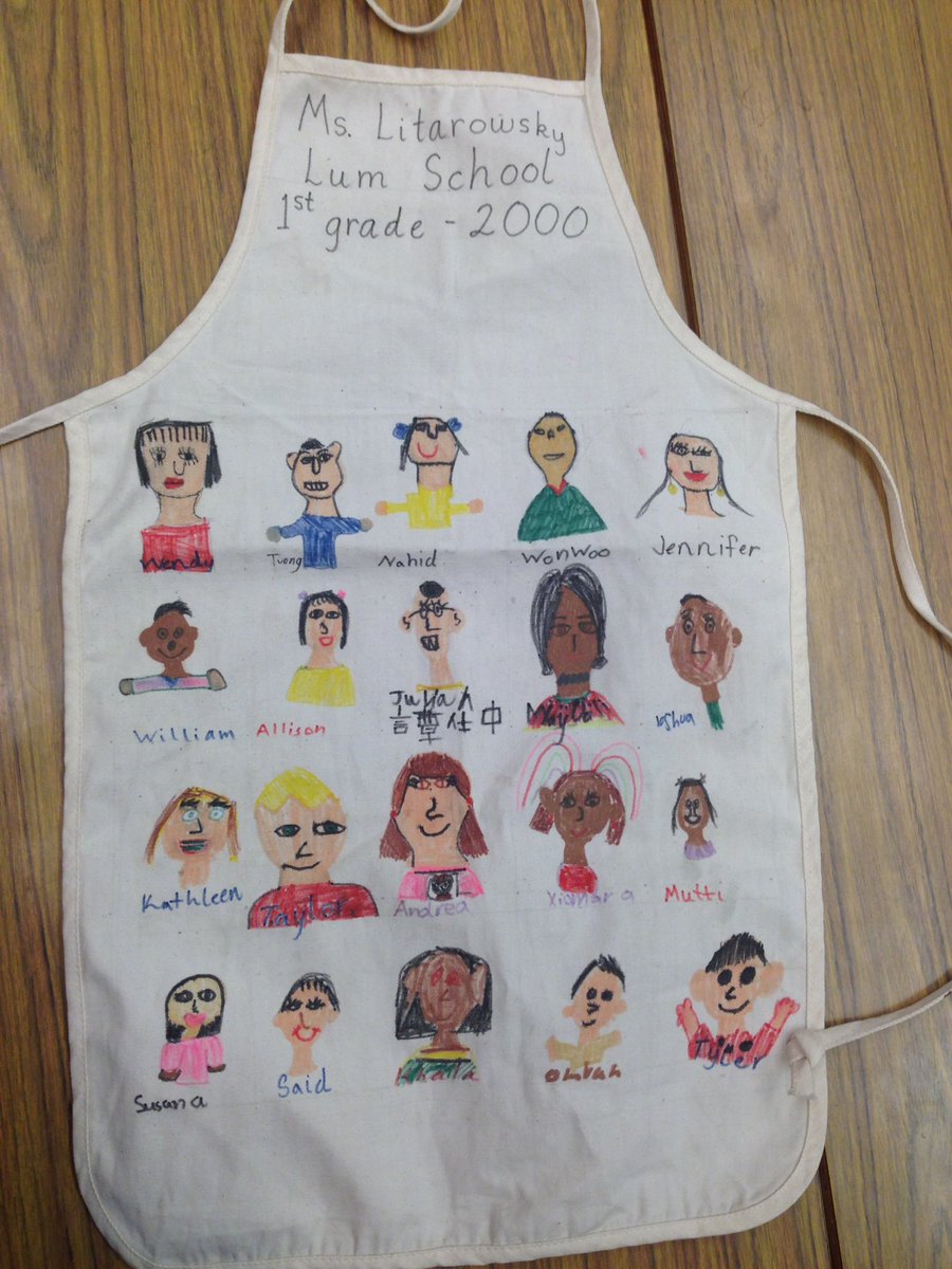 MayaLinLibrary's tweet photo. I packed up this gem today- my gift apron from when I student taught with the amazing Nancy Sabbatini! @LumBears https://t.co/bbzJgxevBK