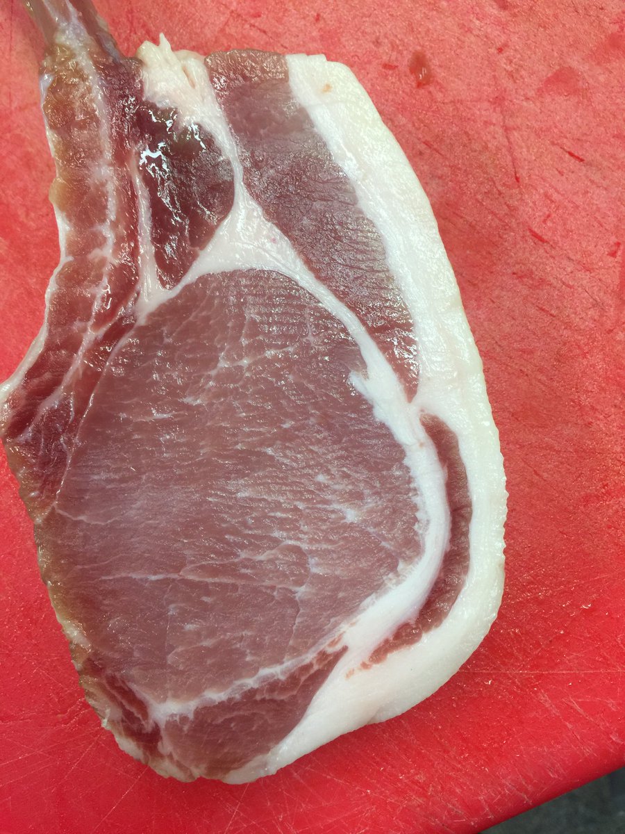 markjpoynton's tweet photo. On route to see @MeatPeter @HannanRupe with @RogersonRich, bring on he meat sweats https://t.co/RpfHg97dpa