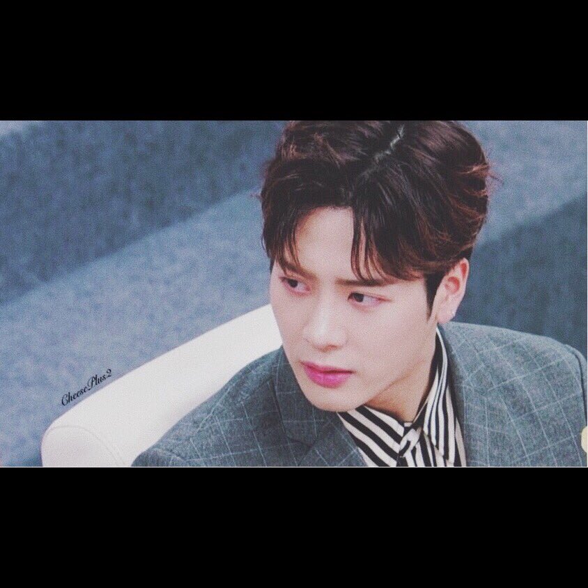 CHEESEPLUS2's tweet photo. Actor Wang <part2>
#onlyforjackson #JacksonWang #잭슨 #JacksonWang #王嘉爾 #갓세븐 #Jackson #왕잭슨 #王嘉尔 https://t.co/yJcEm3Dgi5