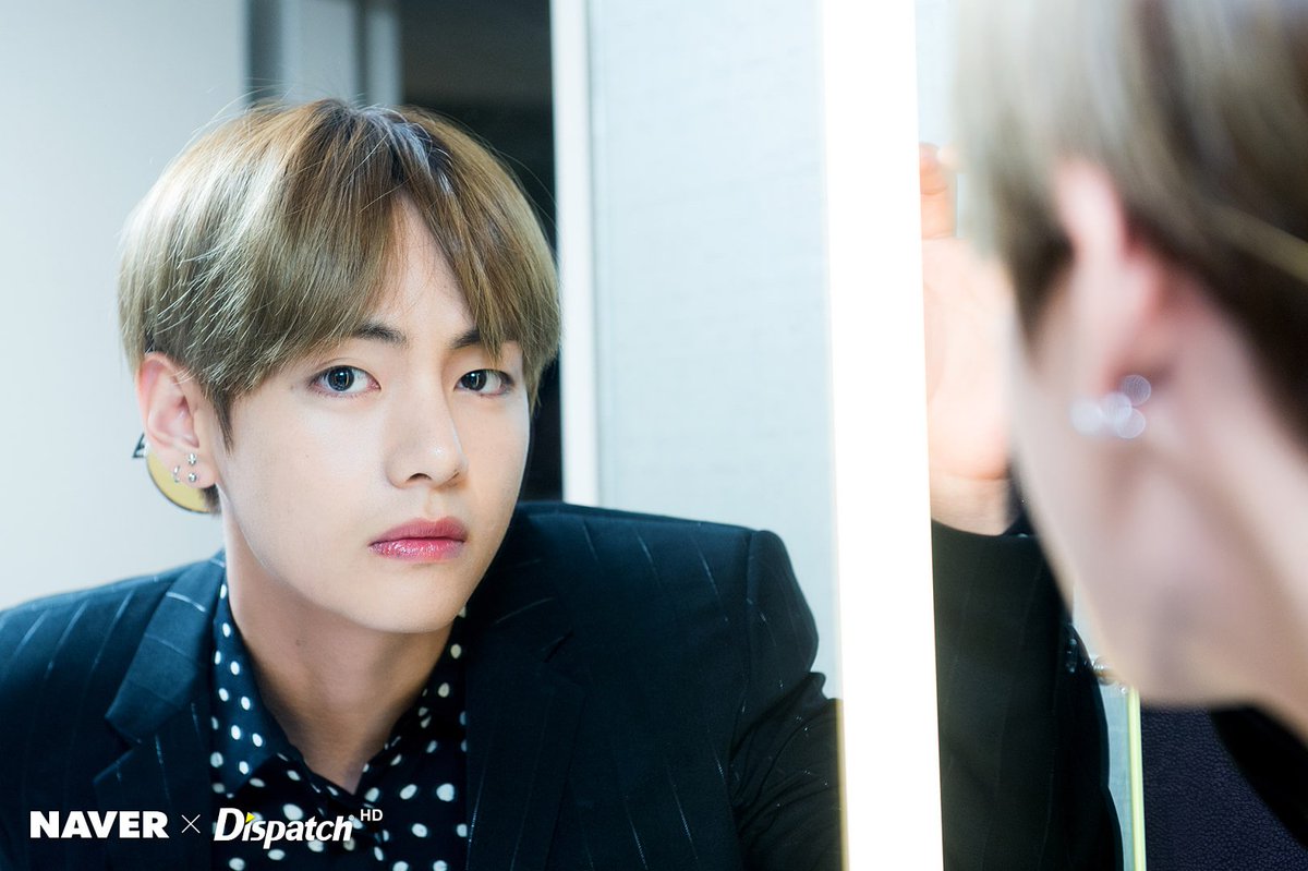 TextsHugot's tweet photo. I vote Kim Taehyung from @BTS_twt for #100HandsomeFaces2017 #tccandler https://t.co/lSLeLM2PdA