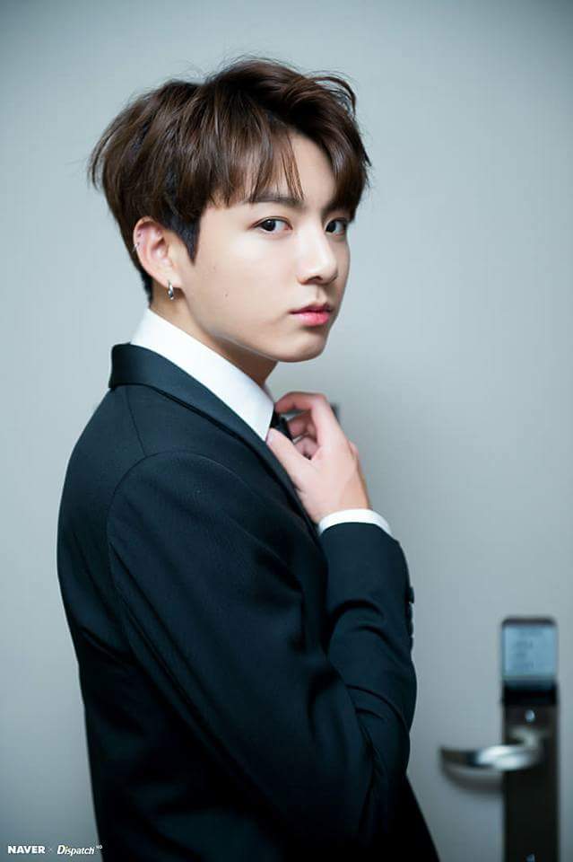 TextsHugot's tweet photo. I vote Jeon Jungkook from @BTS_twt for #100HandsomeFaces2017 #tccandler https://t.co/VA5QQZXwZn