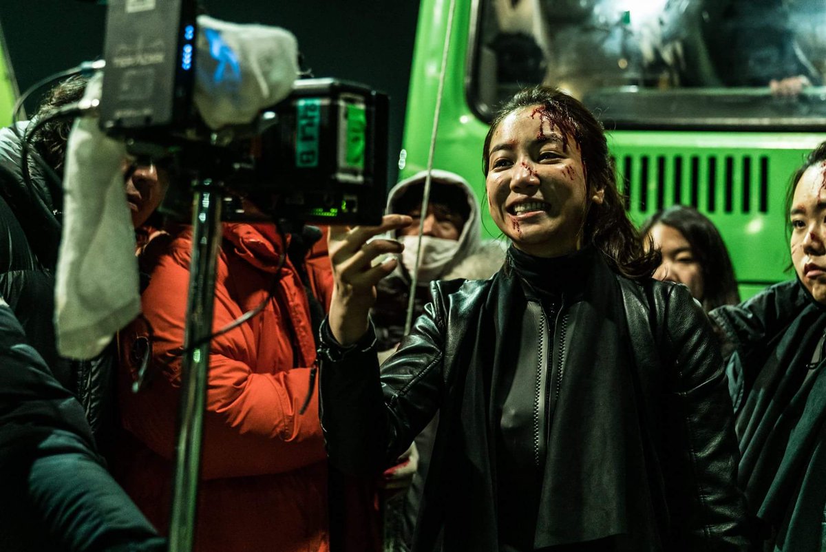 本日韓国公開映画『悪女』 キム・オクビン 反転魅力スチール1 오늘 개봉 영화"악녀" #김옥빈 반전매력 스틸1 ㅋㅋTranslate post