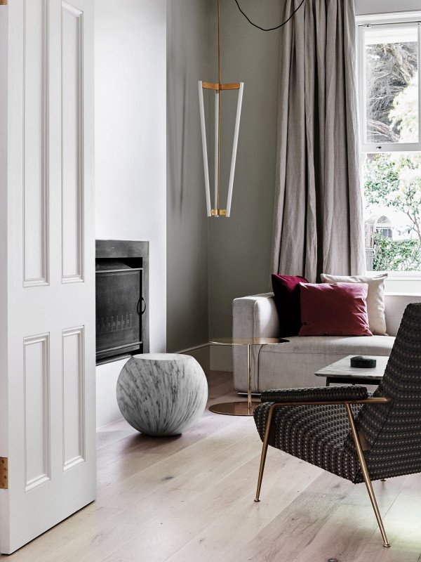 frankbrosdesign's tweet photo. Melbourne's #FlackStudio's take on fancy furnishings for laidback lounge lizards. Discover more #WallpaperSTORE #RefinedStuff #WPS https://t.co/OFoL5nLz97