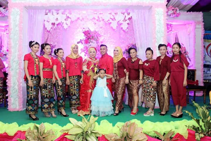 nella_dali's tweet photo. Edisi 21 mei 2017
#Wedpart spupet
#LP https://t.co/37GPmtABJa