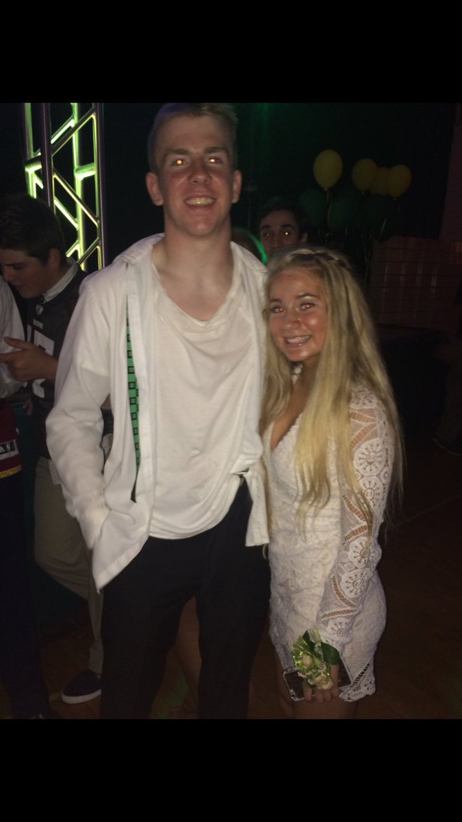 h_charvat's tweet photo. Happy birthday Kevin!!! Hope it was the best miss and love u hang soonโค๏ธ๐๐๐ค๐ฝ #roughpic #zbb @KevinKramer_10 https://t.co/19jcR0uShf