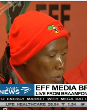 SipheMacanda's tweet image. The stages of Malema's beanie. 😂😂😂