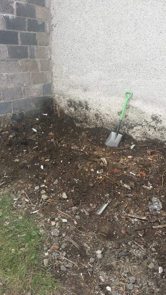 unity_herbal's tweet photo. Lost shackles and exploded gas canisters found under the rubble the other week 😱 #glasgow #tradeston #community #garden https://t.co/2ij6u9hW8g