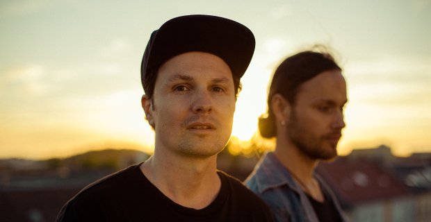 .<a href="/Jonah_Music/">JonahMusic</a> gehen mit neuem Album auf Tour 😊 
Tickets &amp; Infos: bit.ly/2r5qoyO
📸<a href="/philippgladsome/">PhilippGladsome</a>